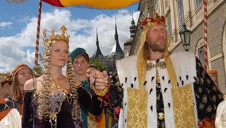 Gotická slavnost Kutnohorské stíbení se letos zamí na dobu vlády Lucemburk.