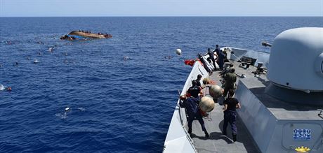 U beh Libye se za poslední ti dny potopily ti lod.
