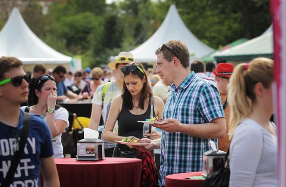 Na Bosch Fresh festivalu mohli labuníci ochutnat ledasco od burgeru a po...