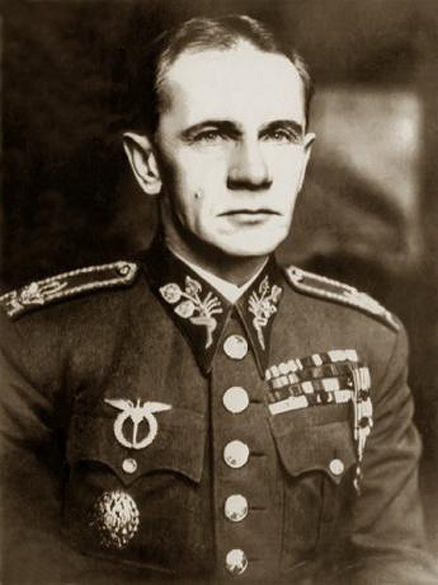 O generálu Vojcechovském se íká, e byl emotivní vdce a e jej za to nkteí...