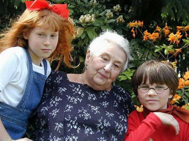 Z filmu Mach, �ebestová a kouzelné sluchátko (2001)