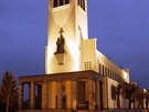 Kostel sv. Cyrila a Metodje v Olomouci-Hejn z roku 1932. V tamn krypt je...