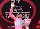 KONEN V RَOVÉ. Vincenzo Nibali se v pedposlední etap Gira dostal do...