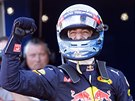 Daniel Ricciardo slaví triumf v kvalifikaci na VC Monaka.
