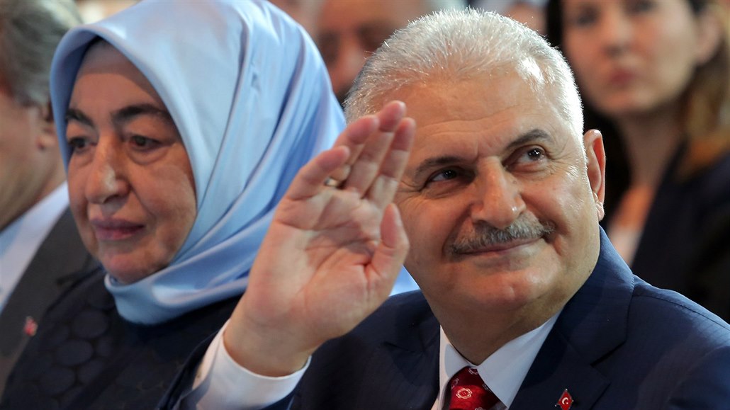 Binali Yildirim byl premiérem v letech 2015 až 2018 a nyní zastává post předsedy parlamentu.