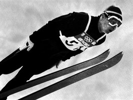 Ji�í Ra�ka p�i zimních olympijských hrách v Grenoblu v roce 1968, kde získal...