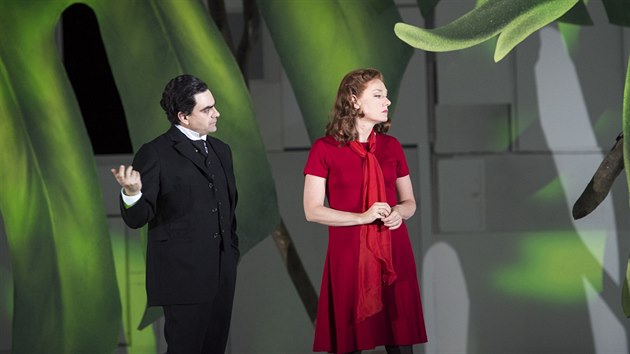 Rolando Villazón a Magdalena Kožená v berlínské inscenaci opery Juliette