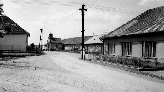 I tato fotografie pochz z roku 1975. je focen v Lipanech.