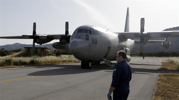 Do ptrn vyslalo eck letectvo i vojensk tymotorov transportn letoun C-130 Hercules.