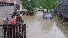 Královéhradecký kraj v sobotu zasáhly silné det (28. kvtna 2016).