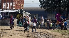 Provizorní táboit v Idomeni vzniklo samovoln, kdy asi ped temi msíci...