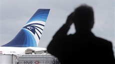 Letadlo společnosti EgyptAir se chystá na let z Paříže do Káhiry (19. května...