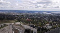 Dechberoucí podívaná na Oslo. Vítejte na Holmenkollen