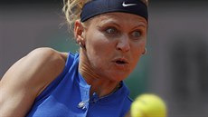 eská tenistka Lucie afáová v duelu s Viktorijí Golubicovou.
