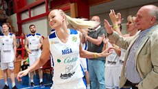 Exhibice brnnských basketbalist Hvzdy spolu: Michaela Stejskalová nastupuje...