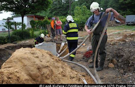 Hasii ve Vinoi vyproovali mue ze skrue (28.5.2016).