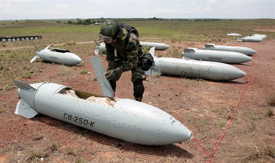 V roce 2008 vtina stát podepsala Úmluva o zákazu kazetové munice. Spojené...