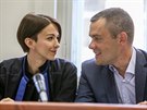 Advokátka Karolína Babáková s obalovaným kolegou Davidem Michalem u soudu...