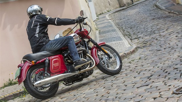 Harley-Davidson Iron 883 verze "Jawason"