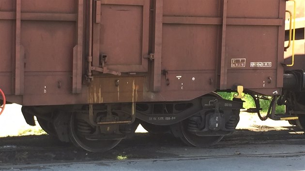 V ter rno dolo k dalmu vykolejen vlaku. K nehod tentokrt dolo pi pesunu nkladnho vlaku na trati mezi elkovicemi a Brandsem nad Labem (31.5.2016)