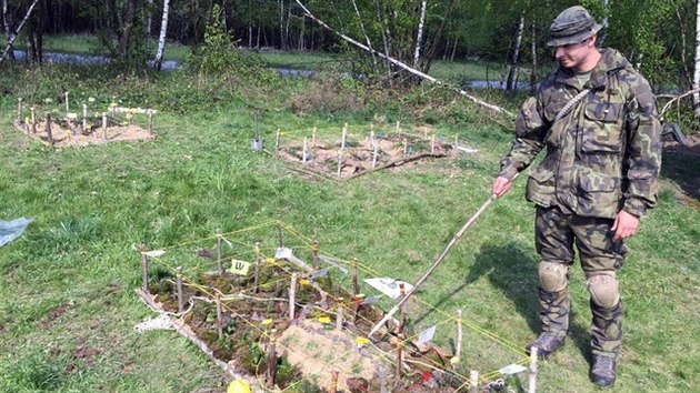 Hranick� 7. mechanizovan� brig�da testovala na velk�m dvout�denn�m cvi�en� sv� pr�zkumn�ky a zpravodajce. Nov��ci se u�ili z�klady, ti zku�en�j�� nacvi�ovali operace v t�lu nep��tele.