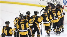 Hokejisté Pittsburghu po prvním finále Stanley Cupu.