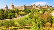 V obrovské pevnosti Carcassonne si lovk pipadá jako v pohádce.