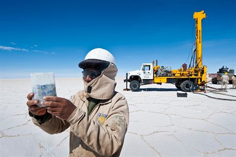 Lithium se dnes získává hlavn v tzv. solanek, tedy jihoamerických solných...