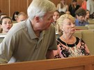 Rodiče Kevina Dahlgrena u Krajského soudu v Brně (1. června 2016).