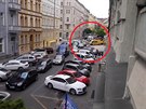 Wenzigova ulice na Vinohradech v Praze. Past na z�chran��e