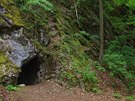 Východní vchod do jeskyn Podkova