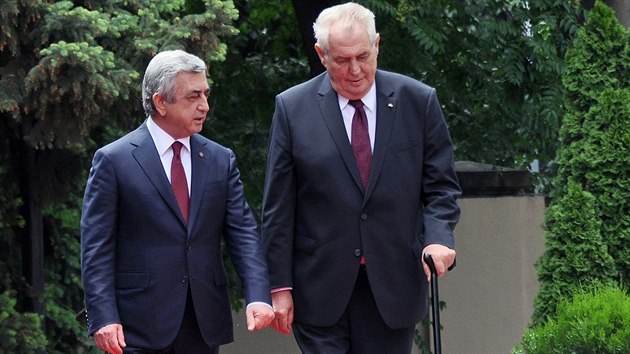 Prezident Milo� Zeman na náv�t�v� Arménie. Vlevo arménský prezident Ser�...