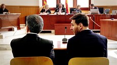 Argentinský fotbalista Lionel Messi vypovídá u soudu v Barcelon. (2. ervna...