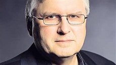 Podnikatel Igor Sládek oznámil svou prezidentskou kandidaturu dv�ma inzeráty v...