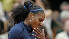 PŘEMÝŠLIVÁ. Serena Williamsová ve finále Roland Garros