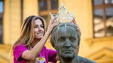 �eská Miss 2016 Andrea Bezd�ková p�ijela podpo�it charitativní b�h po�ádaný...