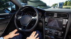 Chytrá technika Valeo přináší funkce pro samořiditelná auta
