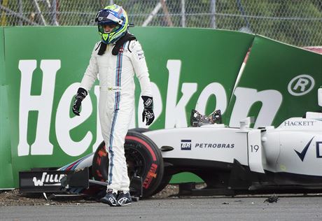 Felipe Massa poslal svj williams v Kanad do reklamního poutae nového...