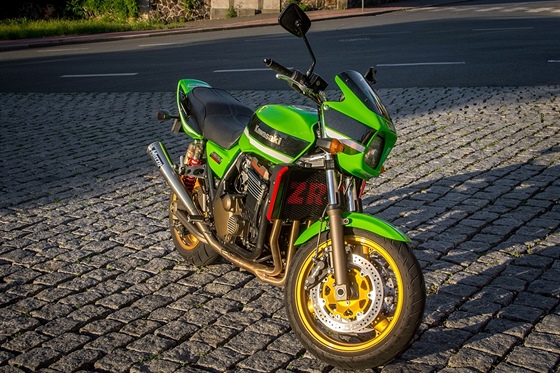 Kawasaki ZRX 1200R