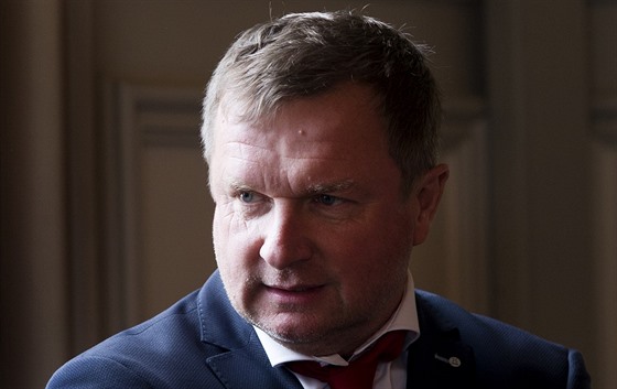 Pavel Vrba pi setkání se starostou francouzského msta Tours