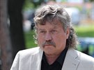 Europoslanec Jan Keller p�i�el na oslavu 75. narozenin Václava Klause...
