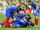 GÓÓL Francouztí fotbalisté naskákali na stelce Dimitri Payeta, který na...