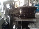 Poár kalicí lázn ve firm Comtes FHT v Dobanech zlikvidovali hasii pomocí...