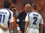 Tom epka a Pierluigi Collina. Oba se znali u z italsk ligy. Stoper mu...