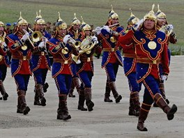 Slavnostn ceremonil na cvien Khaan Quest v Mongolsku
