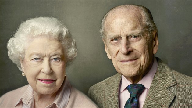 Královna Alžběta II. a její manžel princ Philip (10. června. 2016)
