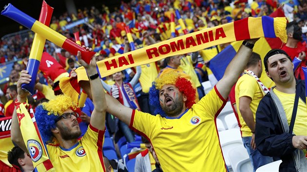 Fanouci Rumunska ped utknm s Albni na mistrovstv Evropy.