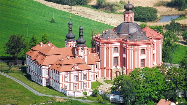 Souasn podoba arelu v Marinsk Tnici. Dlo Jana Blaeje Santiniho.