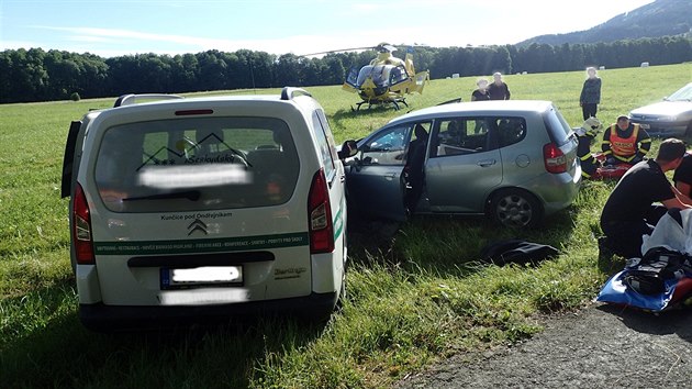 Hasii z Frdku-Mstku museli ve tvrtek rno vyjet k dopravn nehod do Kozlovic, kde se srazila dv osobn auta. Srku odnesly rznmi zrannmi i ti dti.