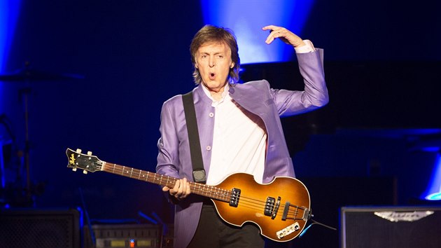 Paul McCartney na koncertu z turn One on One (16. ervna 2016, O2 arena, Praha)